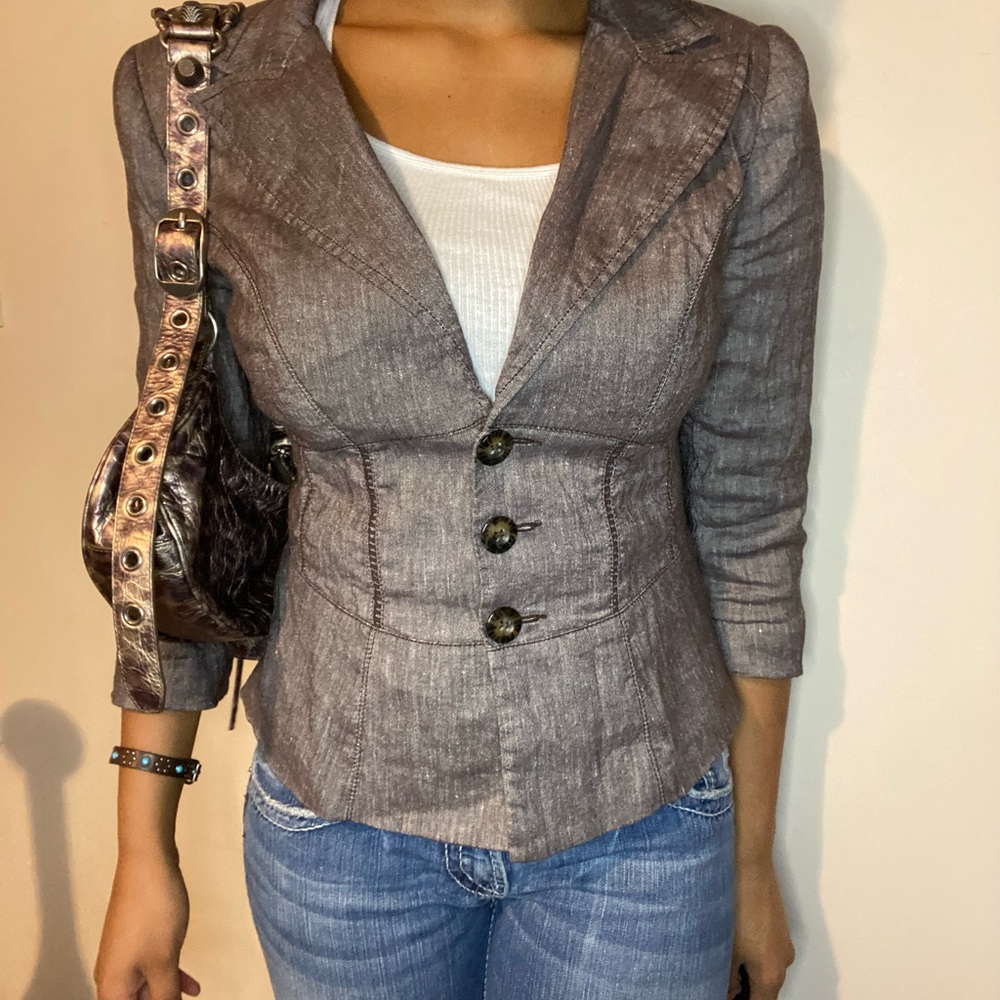 le chateau Gray Fitted Blazer